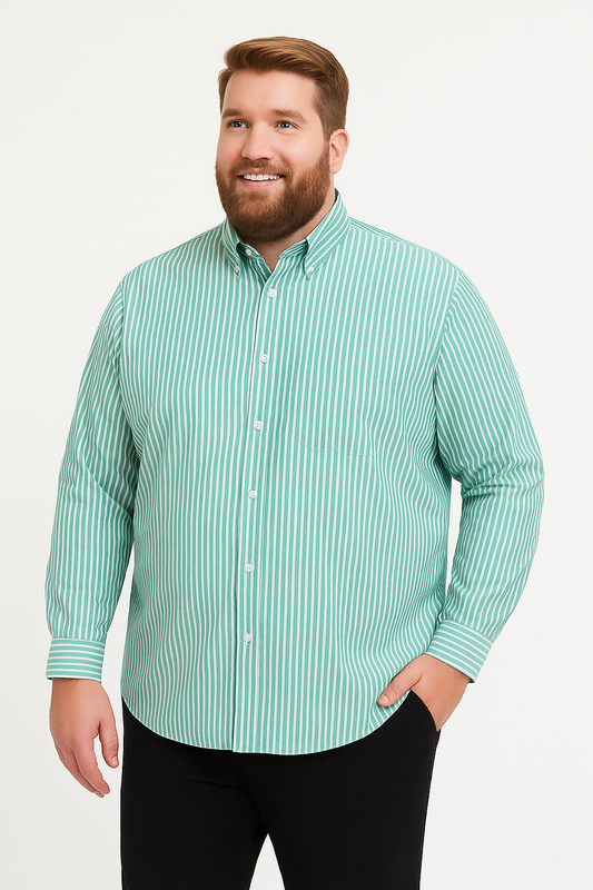Camisa de manga larga verde a rayas con bolsillo